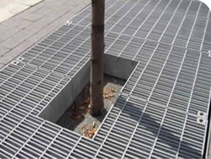 প্রিমিয়াম ট্রি পুল কভার উইথ টেকসই স্টিল গ্রেটিং ডিজাইন