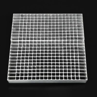 ড্রাইভওয়ে এবং নিকাশী জন্য টেকসই rebar সঙ্গে ভারী দায়িত্ব গ্যালভানাইজড ইস্পাত গ্রিটিং