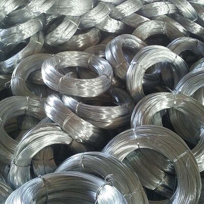 হট ডিআইপি গ্যালভানাইজড আয়রন ওয়্যার 50-150μm জিংক লেপ সহ কম কার্বন ইস্পাত থেকে তৈরি নির্মাণ এবং বেড়া জন্য